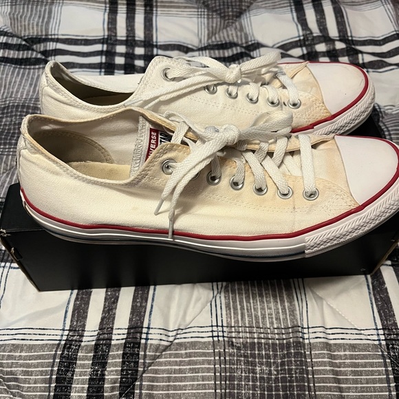 Converse Chuck Taylor All-Star Low Top White Size 10 - Picture 3 of 10